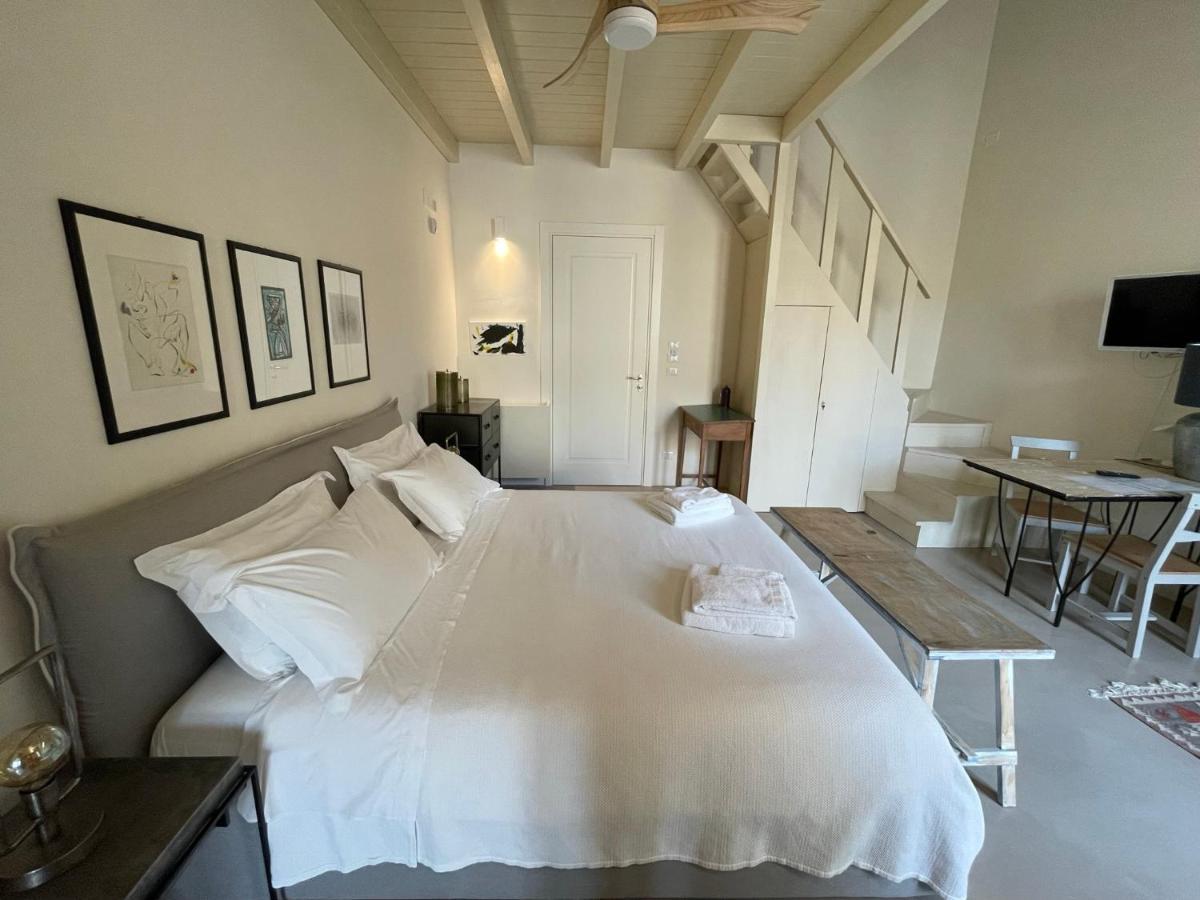 Lu Leccio Aparthotel Lecce Luaran gambar