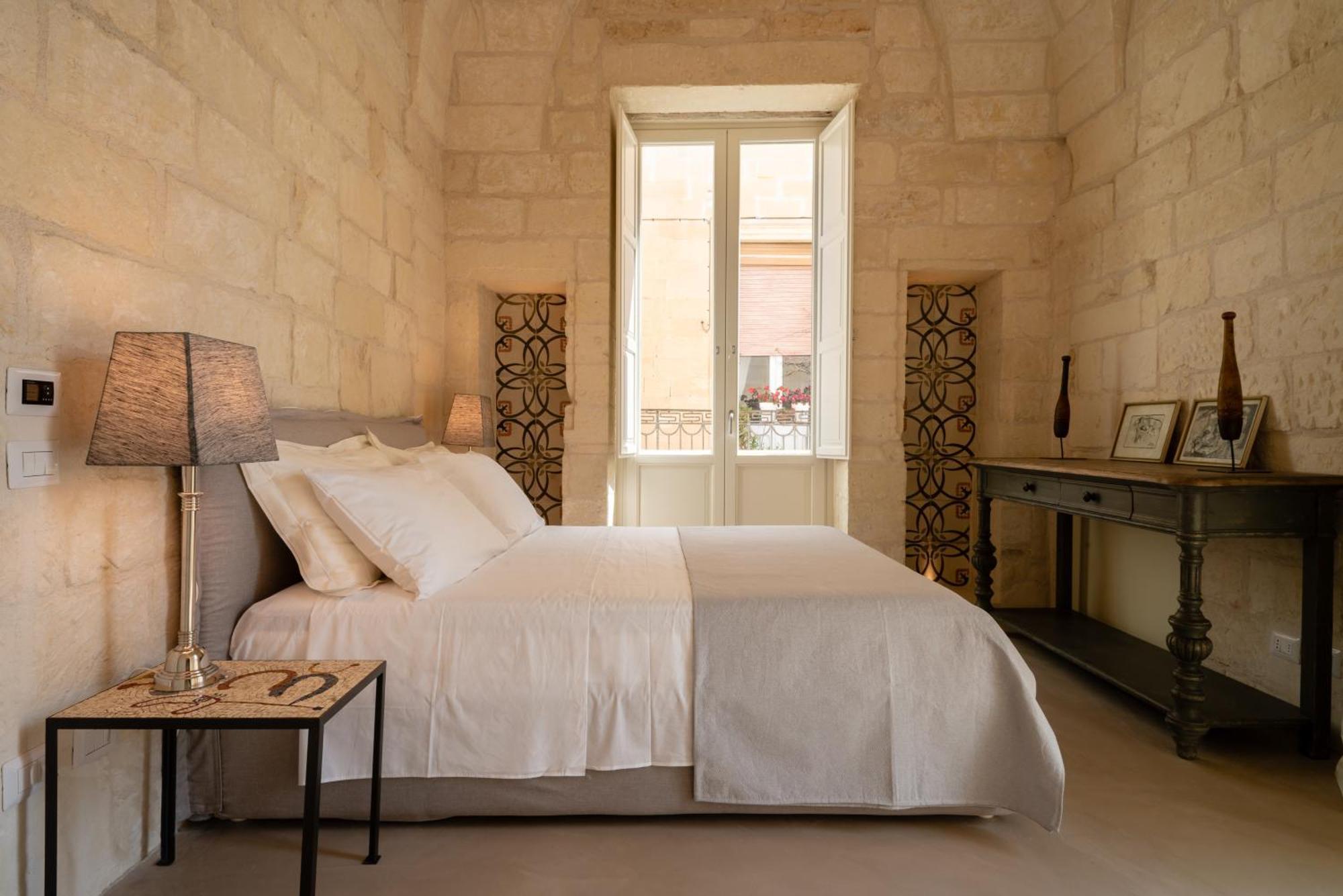 Lu Leccio Aparthotel Lecce Luaran gambar
