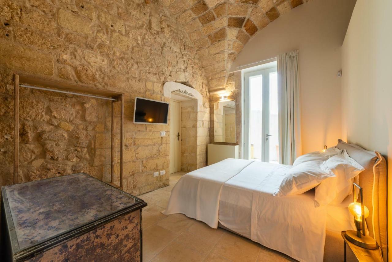 Lu Leccio Aparthotel Lecce Luaran gambar