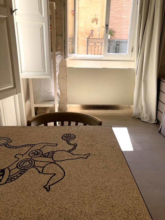Lu Leccio Aparthotel Lecce Luaran gambar